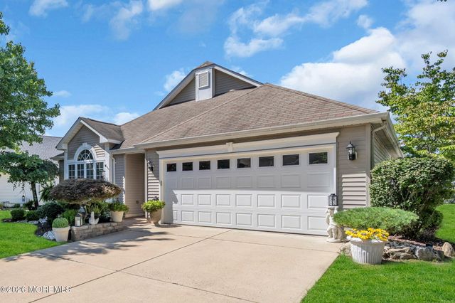 21 Turnberry Place, Jackson, NJ 08527