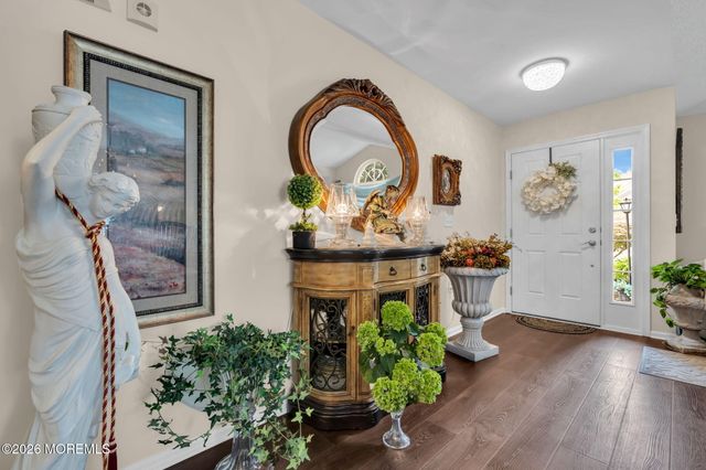 21 Turnberry Place, Jackson, NJ 08527