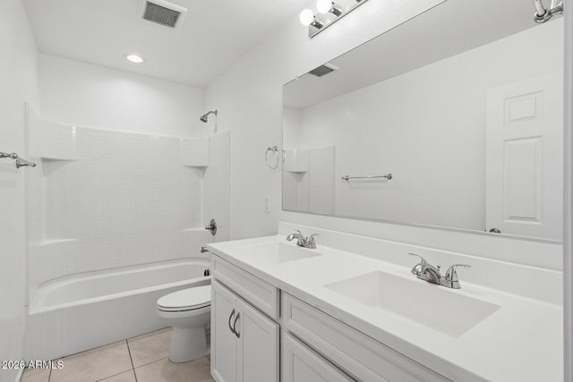 6742 W DISCOVERY Drive, Glendale, AZ 85303
