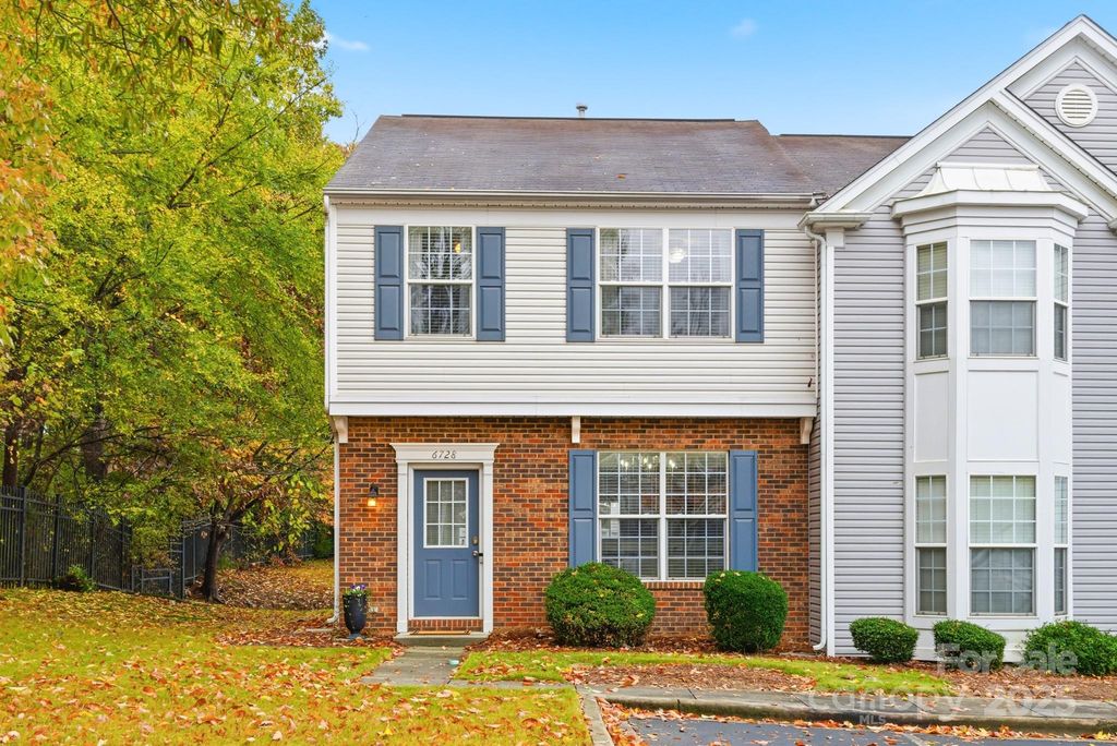 6728 Rothchild Drive, Charlotte, NC 28270