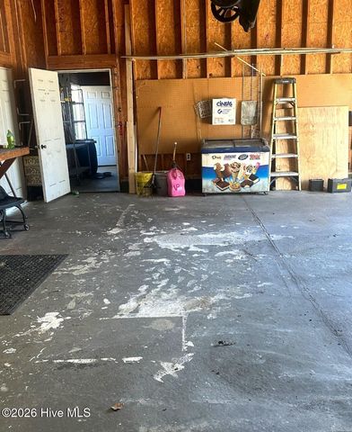 3984 Pocosin Road, Lake Waccamaw, NC 28450