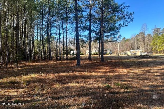 3984 Pocosin Road, Lake Waccamaw, NC 28450