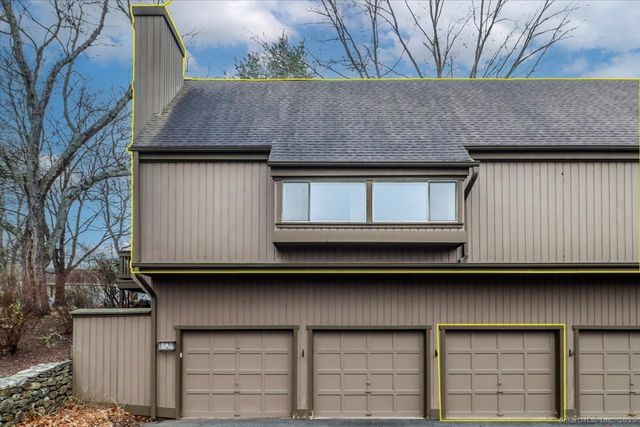 487 Heritage Village B, Southbury, CT 06488