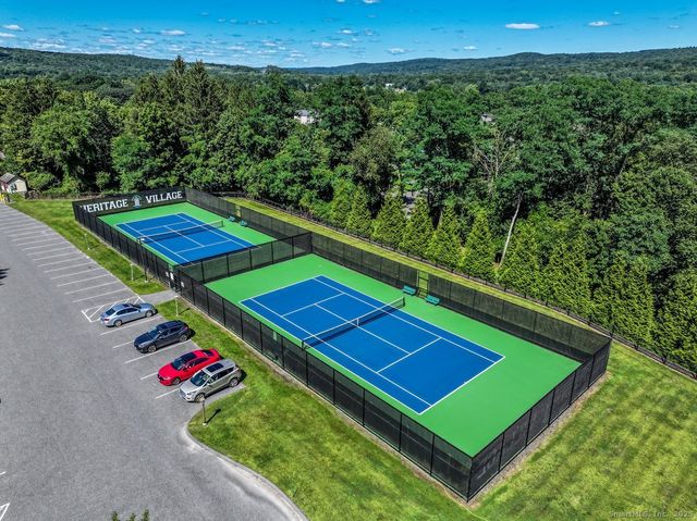 487 Heritage Village B, Southbury, CT 06488