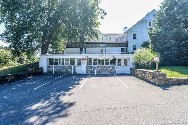 487 Heritage Village B, Southbury, CT 06488