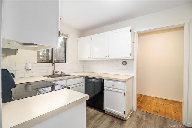 487 Heritage Village B, Southbury, CT 06488