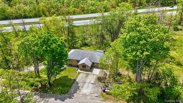 6 Short Road, Wurtsboro, NY 12790
