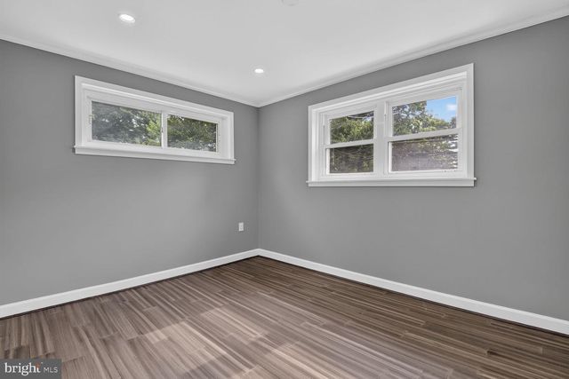 708 1ST ST, Rockville, MD 20851