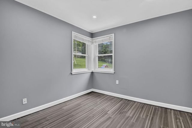 708 1ST ST, Rockville, MD 20851