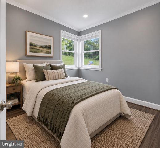 708 1ST ST, Rockville, MD 20851