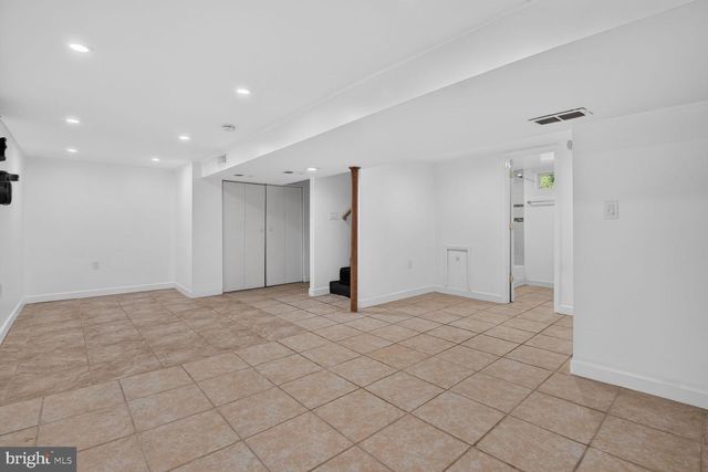 708 1ST ST, Rockville, MD 20851