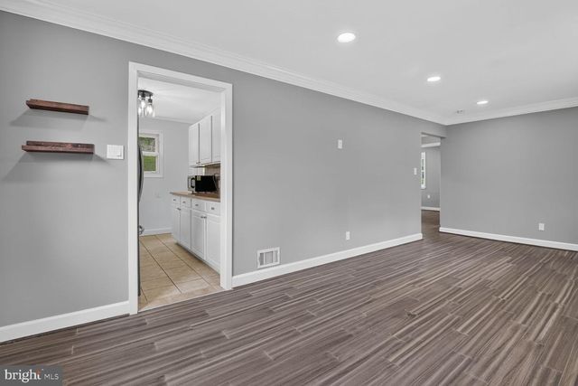 708 1ST ST, Rockville, MD 20851