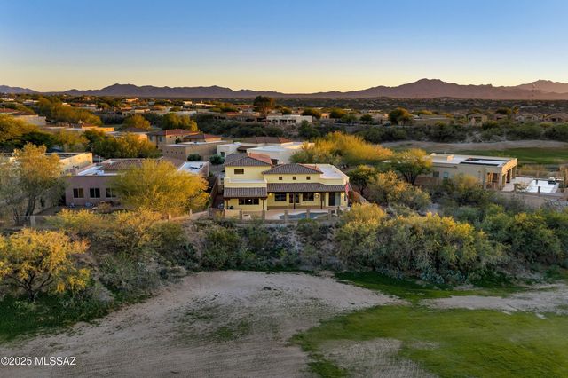 13803 E Sage Hills Drive, Vail, AZ 85641