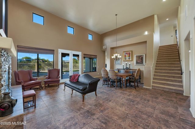 13803 E Sage Hills Drive, Vail, AZ 85641