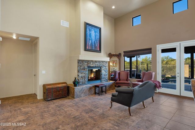 13803 E Sage Hills Drive, Vail, AZ 85641