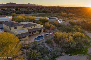 13803 E Sage Hills Drive, Vail, AZ 85641