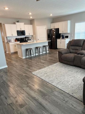 307 Shady Hollow Drive, Commercial Point, OH 43116