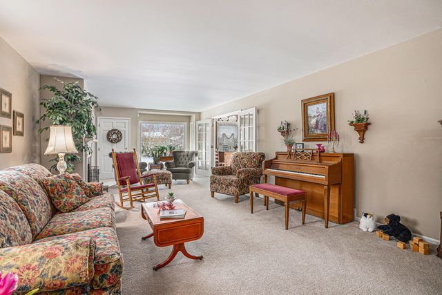 519 E Spruce Street, Marshall City, MI 49068