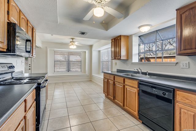 14126 Parkhurst, San Antonio, TX 78232