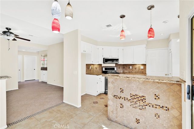 39909 Via Castana, Murrieta, CA 92563