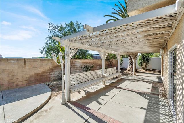 39909 Via Castana, Murrieta, CA 92563