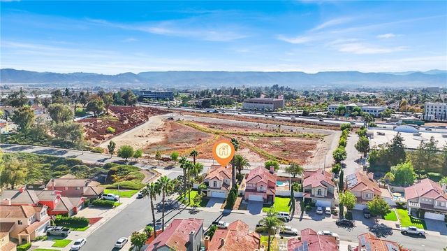 39909 Via Castana, Murrieta, CA 92563