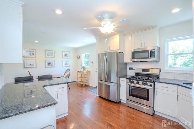 21 Inwood Drive, East Brunswick, NJ 08816