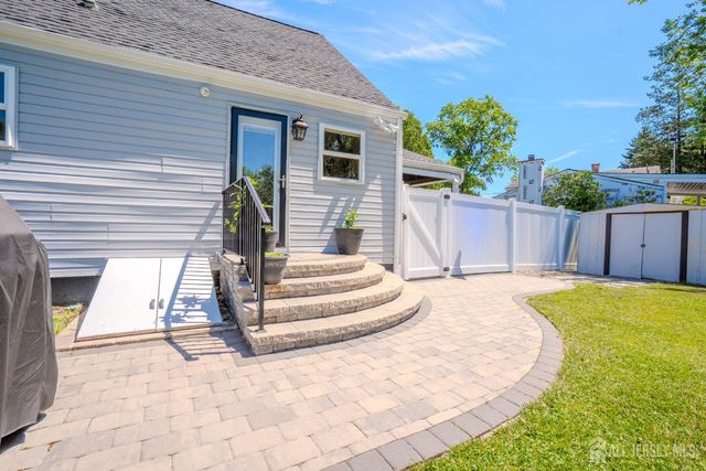 21 Inwood Drive, East Brunswick, NJ 08816