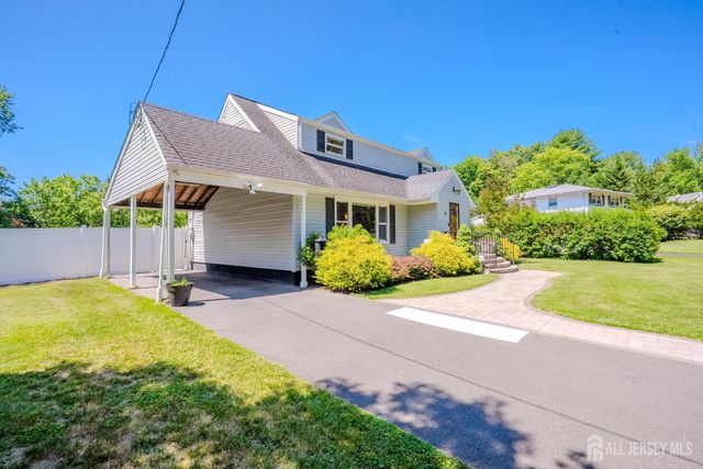 21 Inwood Drive, East Brunswick, NJ 08816