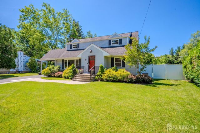 21 Inwood Drive, East Brunswick, NJ 08816