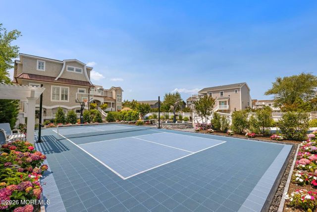 110 W South 34th Street, Long Beach Twp, NJ 08008