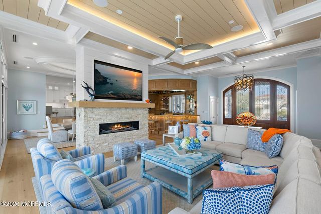 110 W South 34th Street, Long Beach Twp, NJ 08008