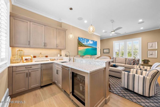 110 W South 34th Street, Long Beach Twp, NJ 08008