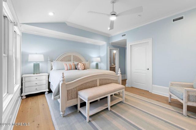 110 W South 34th Street, Long Beach Twp, NJ 08008