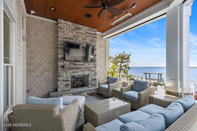 110 W South 34th Street, Long Beach Twp, NJ 08008