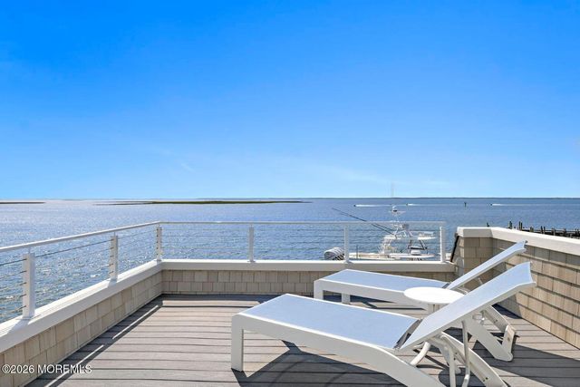 110 W South 34th Street, Long Beach Twp, NJ 08008