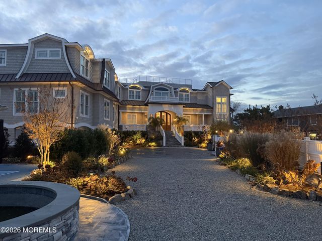 110 W South 34th Street, Long Beach Twp, NJ 08008