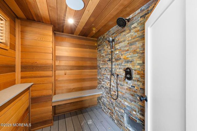 110 W South 34th Street, Long Beach Twp, NJ 08008