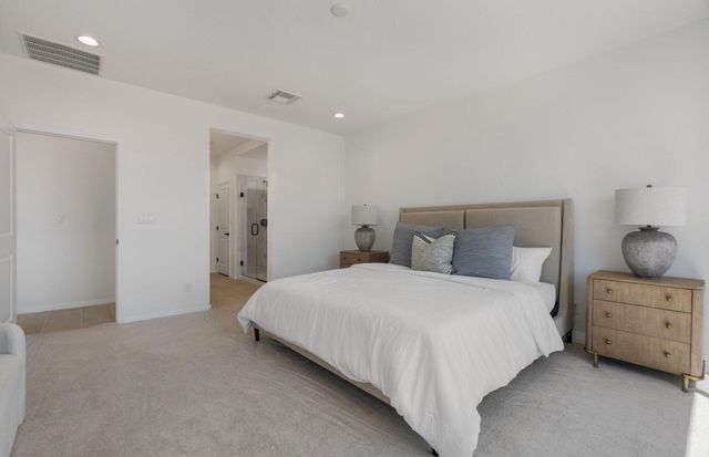 8352 Vonnegut Lane NW, Albuquerque, NM 87120