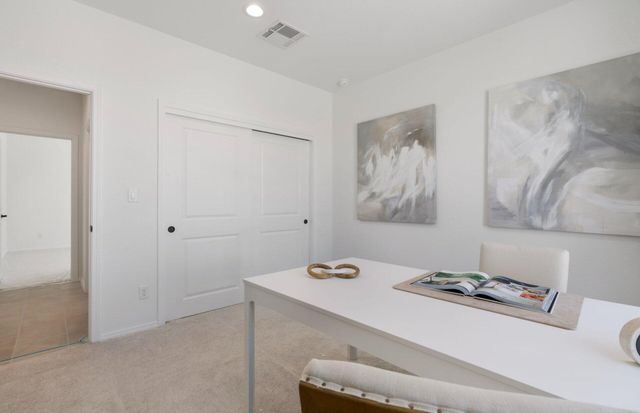 8352 Vonnegut Lane NW, Albuquerque, NM 87120