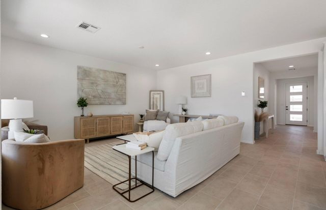 8352 Vonnegut Lane NW, Albuquerque, NM 87120