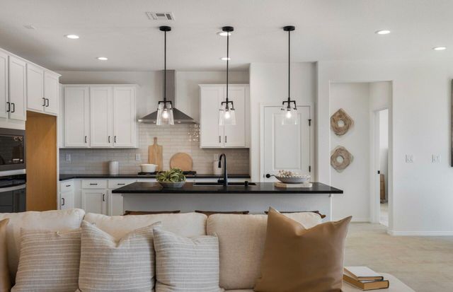 8352 Vonnegut Lane NW, Albuquerque, NM 87120