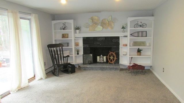 75 Holly Lane, Bridgewater, MA 02324