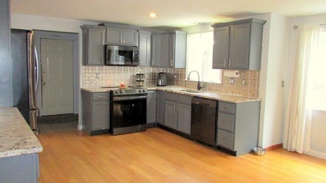 75 Holly Lane, Bridgewater, MA 02324