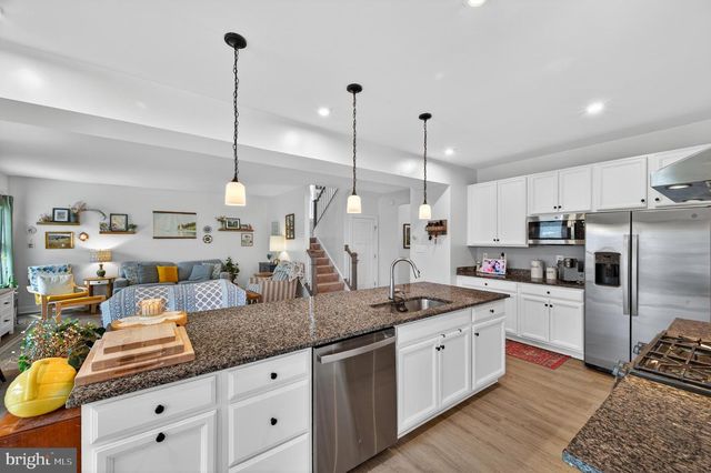 217 MACHIAS CIR, Martinsburg, WV 25403