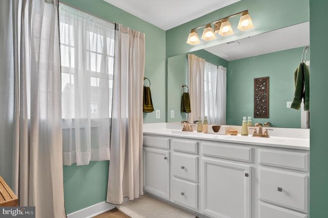 217 MACHIAS CIR, Martinsburg, WV 25403