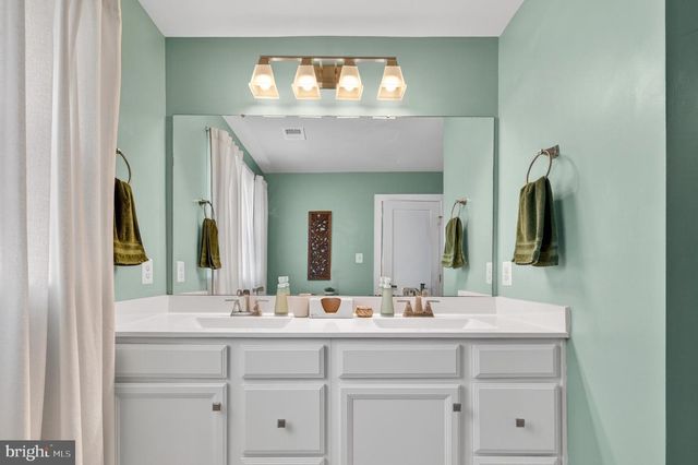 217 MACHIAS CIR, Martinsburg, WV 25403