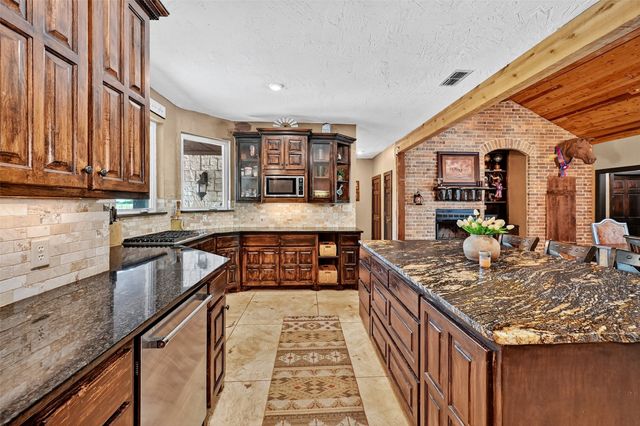 1717 Batey Road, Collinsville, TX 76233