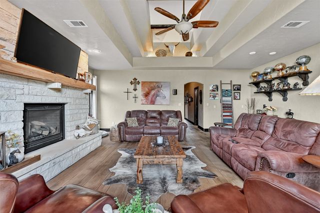 1717 Batey Road, Collinsville, TX 76233