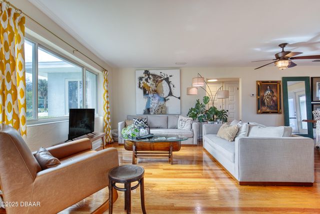 37 Reynolds Avenue, Ormond Beach, FL 32174